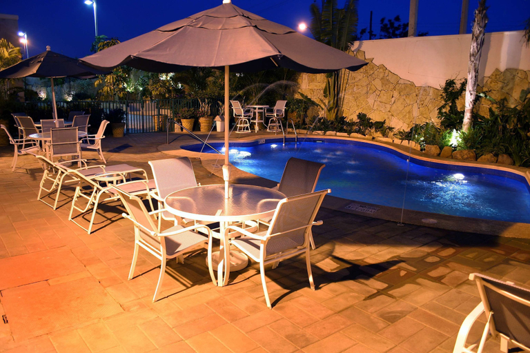 Sport & Beauty 5, Hampton Inn by Hilton Tampico Aeropuerto, Altamira