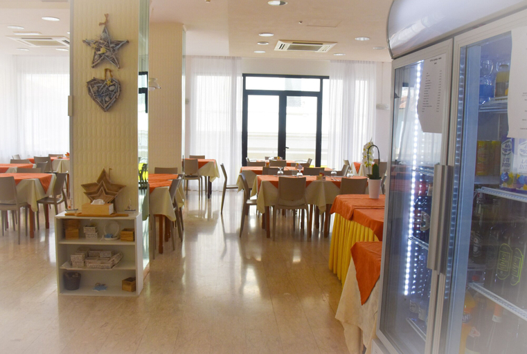 Food & Drinks 5, Hotel Suprem, Rimini