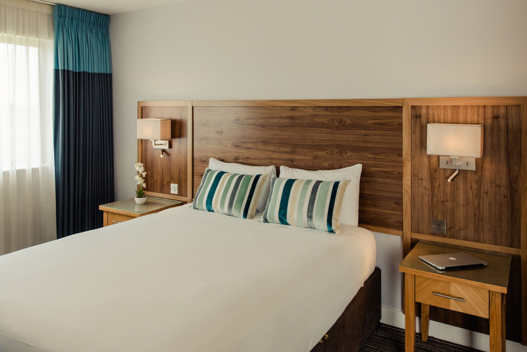 Bedroom 3, Aspect Hotel Dublin Park West, Dublin