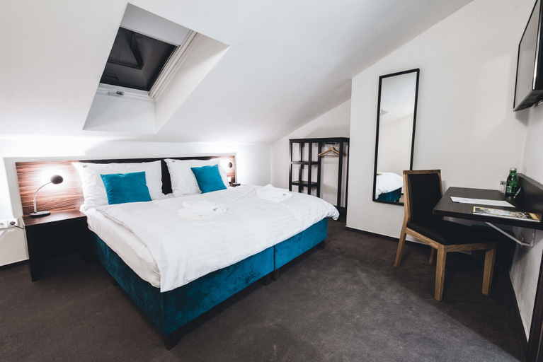 Bedroom 2, BOUTIQUE HOTEL11 with rooftop SPA, Nitra