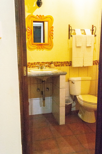 Bathroom 3, Hotel Las Marías, Antigua Guatemala