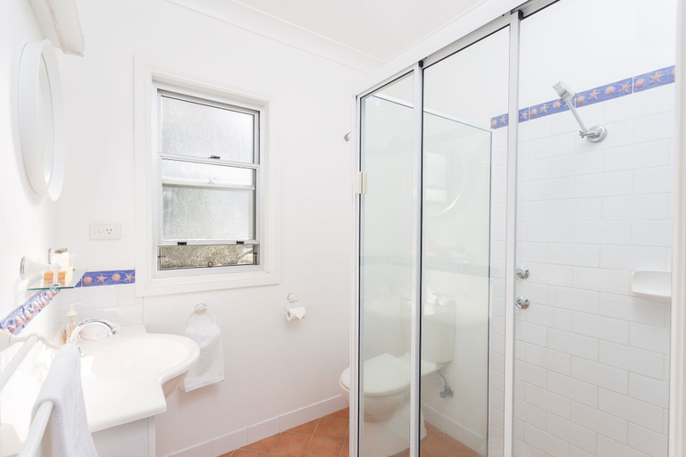 Bathroom 3, Surf Side Retreat, Greater Taree