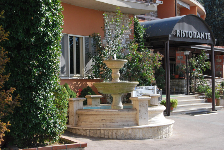 Exterior & Views 2, Villaggio Albergo il Gabbiano, Perugia