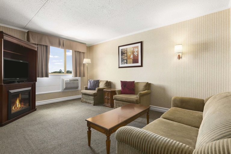 Others 5, Days Inn & Conference Center by Wyndham Bridgewater, Lunenburg