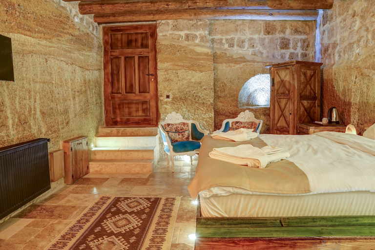 Bedroom 2, Dionysos Cave Cappadocia, Ürgüp