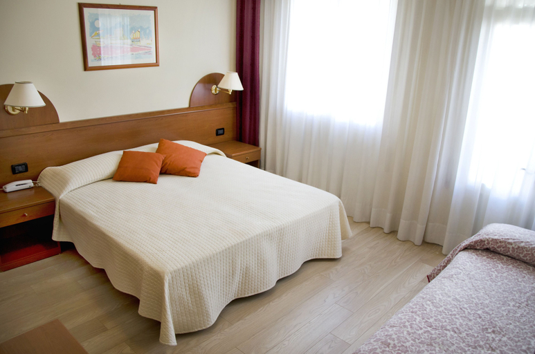 Bedroom 3, Hotel Sole, Venezia