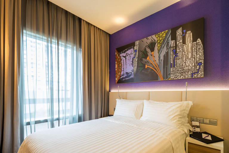 Bedroom 4, Mercure Singapore Bugis, Singapore