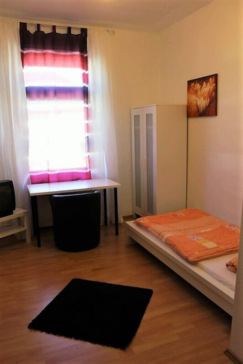 Bedroom 4, ApartInn Hotels & Apartments EH, Mannheim