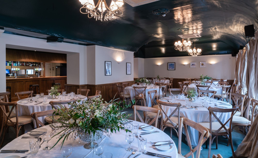 Food & Drinks 4, White Hart Inn, Somerset