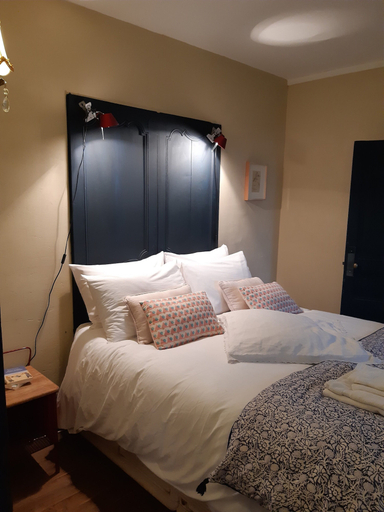 Bedroom 5, Maison Volière, Creuse