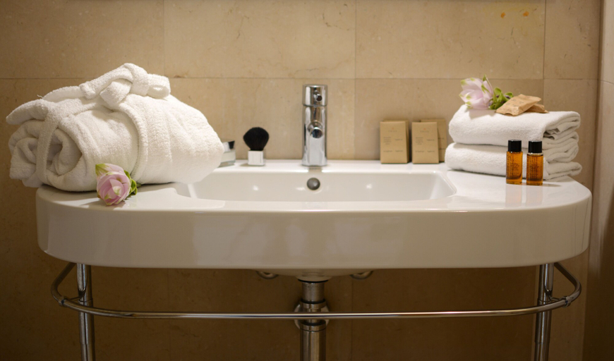 Bathroom 5, Hotel Vittoria Resort Pool & Spa, Lecce