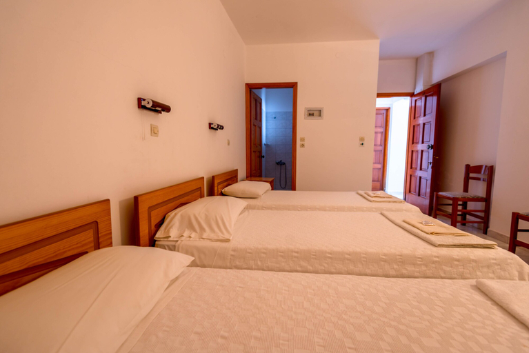Bedroom 3, Balaskas Hotel, South Aegean