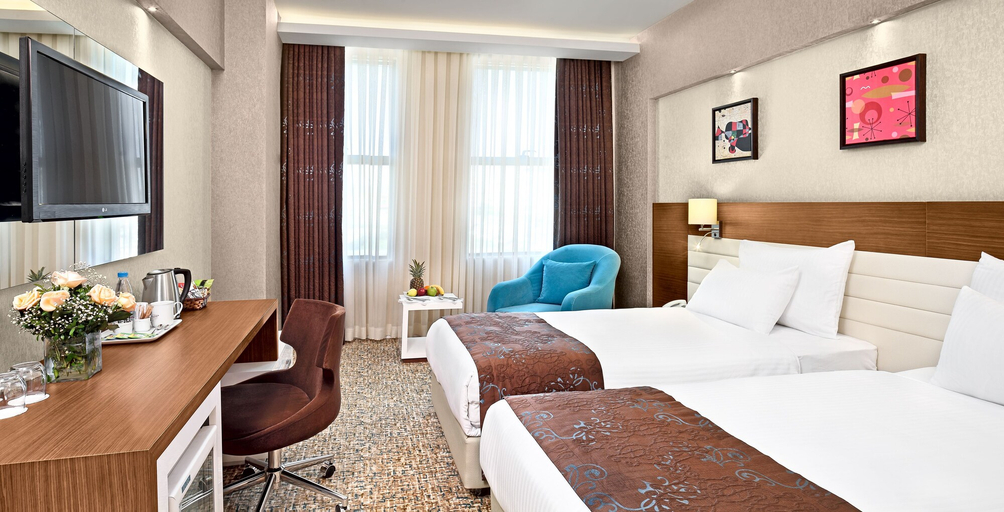 Bedroom 3, The Merlot Hotel, Merkez