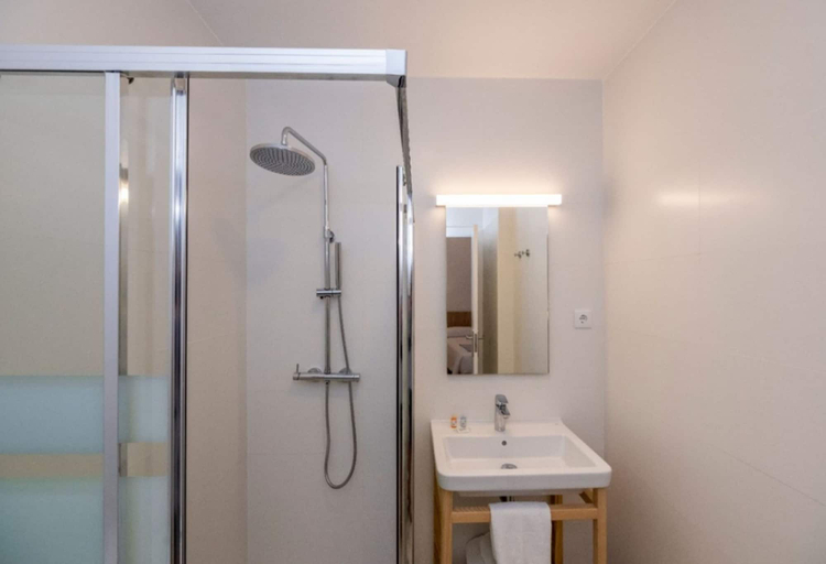 Bathroom 4, Hotel Victori, Baleares