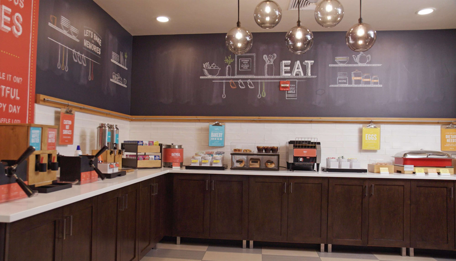 Food & Drinks 5, Hampton Inn by Hilton Hallandale Beach Aventura, Broward