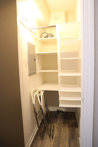 Bedroom 3, Midtown Suites, Philadelphia