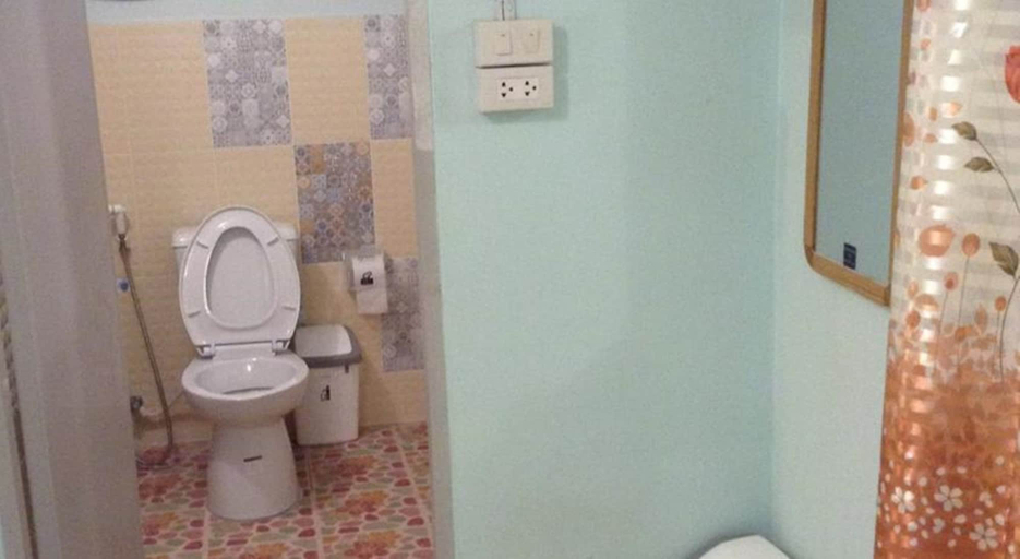 Bathroom 3, Milin Guesthouse, Muang Chiang Rai