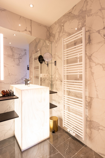Bathroom 4, Boutique Hotel Sablon by CW Hotel Collection, West-Vlaanderen