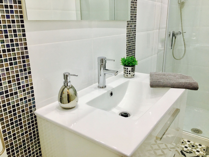 Bathroom 3, Apartamento Caracola, Málaga