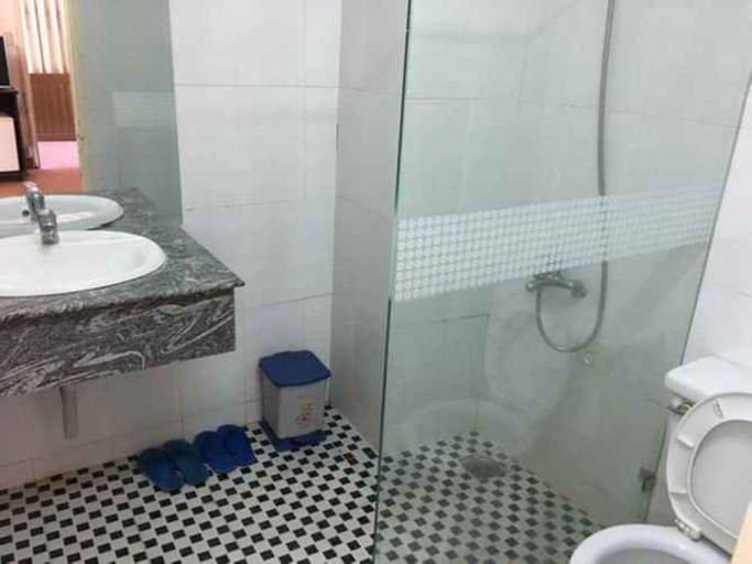 Bathroom, Huu Nghi Hotel, Đà Lạt