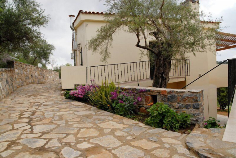 Exterior & Views 2, Aposperitis Traditional Guesthouse, Crete