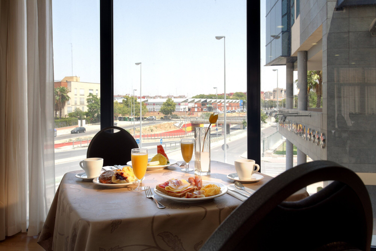 Food & Drinks 5, Hotel Exe Sevilla Palmera, Sevilla