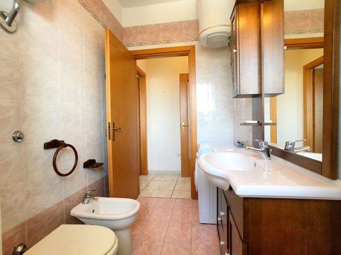 Bathroom 2, Bilocale Rosalba, Lecce
