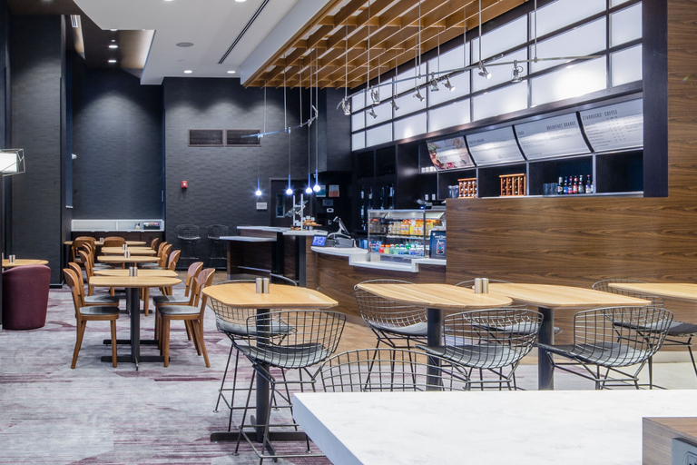 Food & Drinks 5, Courtyard by Marriott New York Queens/Fresh Meadows, New York