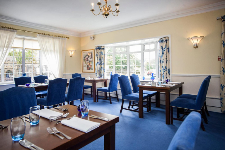 Food & Drinks 5, The Walnut Tree Hotel, Somerset