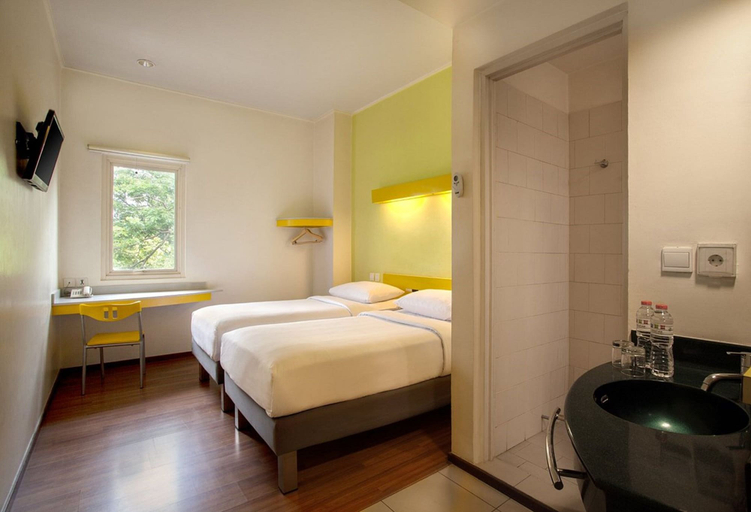 Bedroom 2, ibis budget Jakarta Menteng, Central Jakarta