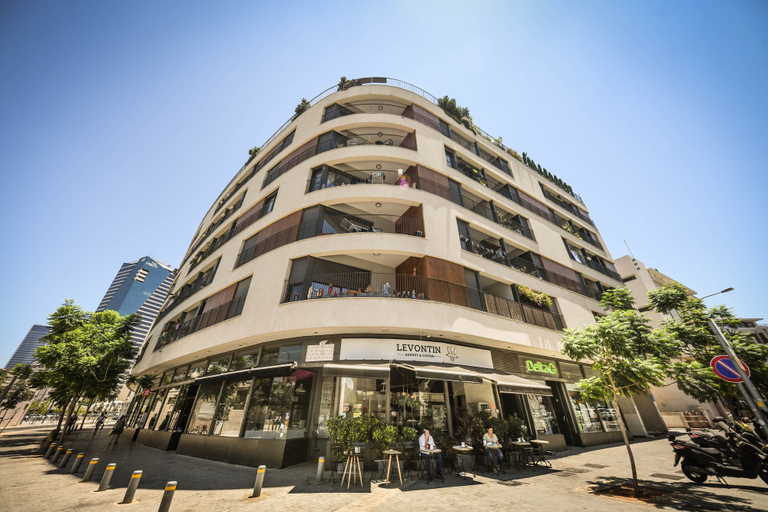 Exterior & Views 2, Luxury Levontin apt near Rothschild