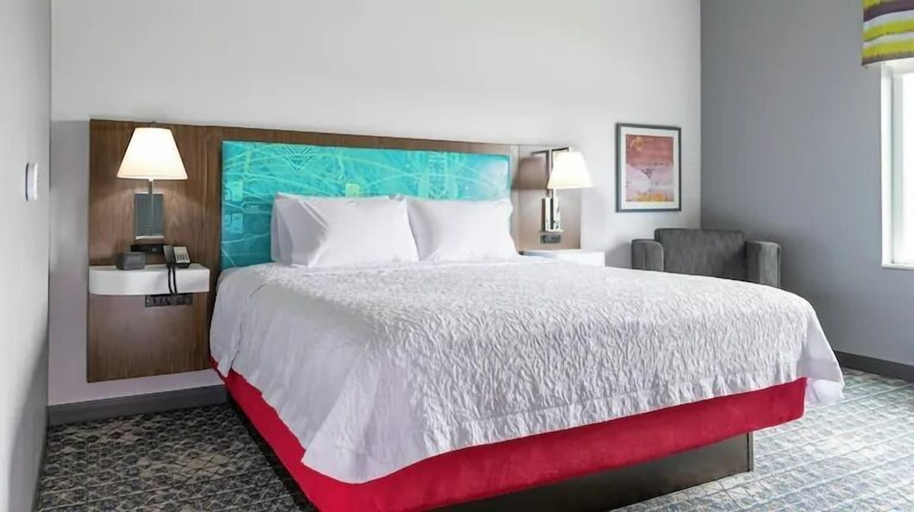 Bedroom 3, Hampton Inn Lexington, NC, Davidson