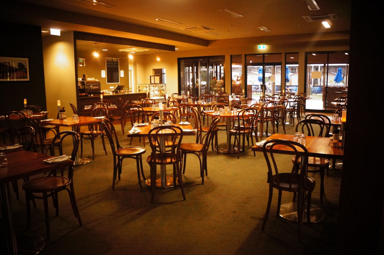 Food & Drinks 4, Spinifex Hotel, Derby-West Kimberley
