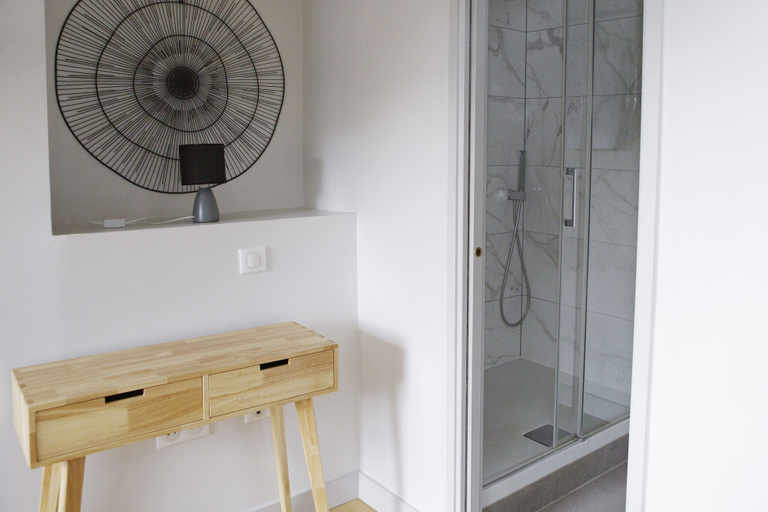 Bedroom 4, Les Apparts de l'Oncle Louis, Yvelines