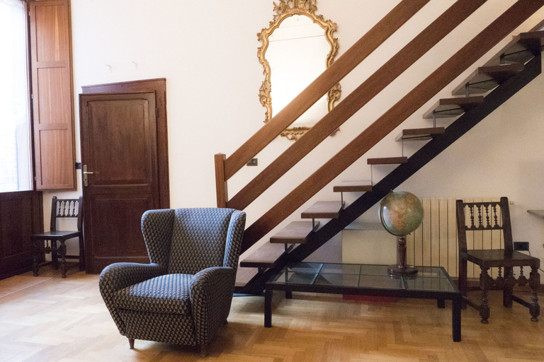 Staircase, Casa Bella de Borgo, Bologna