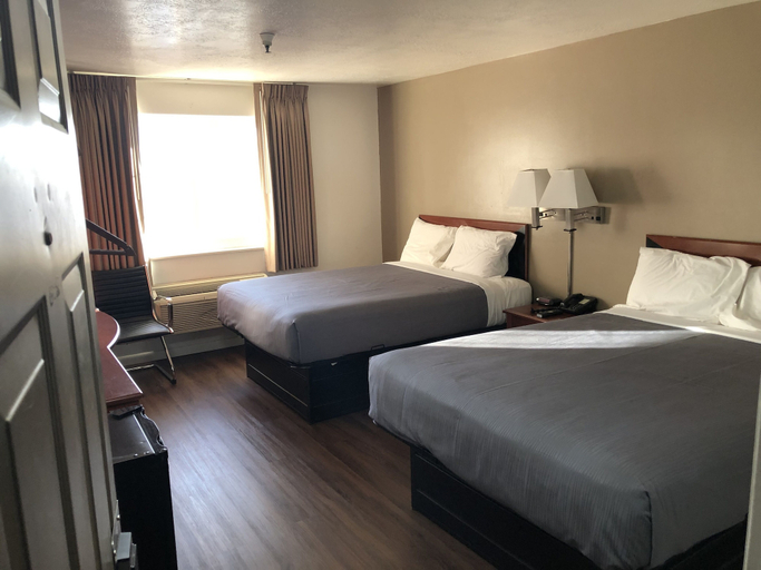 Bedroom 3, Ameri-Stay Inn & Suites, Davis