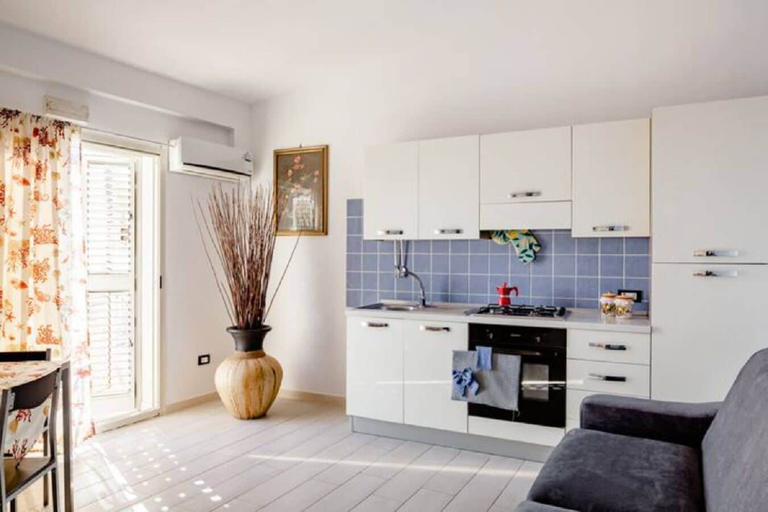 Private kitchen 2, Taormina Standard Sea View Apartment, Messina