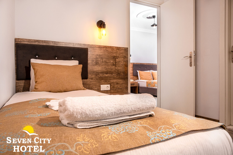 Bedroom 5, Seven City Hotel, Antalya