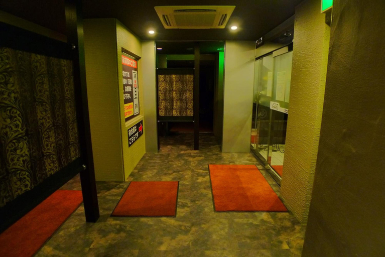 Others 5, GOLF III Atsugi - Adults Only, Atsugi