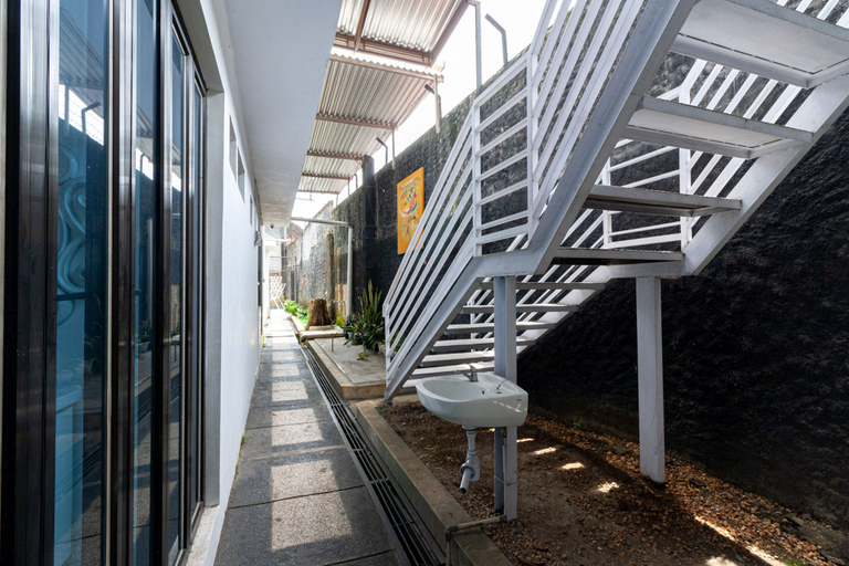 Others 4, Urbanview Daniela Jambi by RedDoorz, Jambi