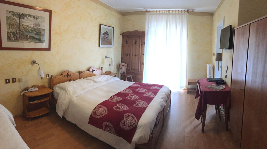 Bedroom 2, Hotel Meublé Villa Neve, Belluno