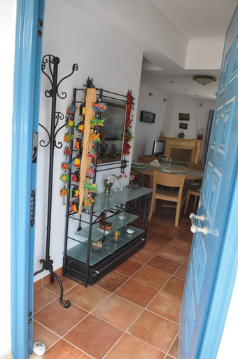 Food & Drinks, Villa Kyma, Attica