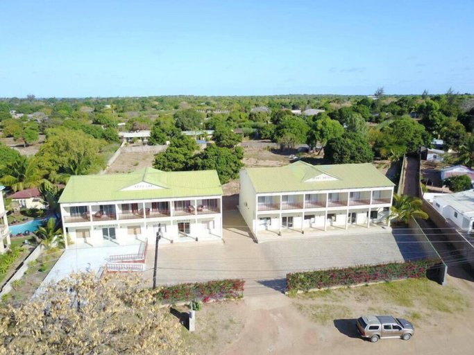 Exterior & Views 2, Rezz Aparthotel, Pemba