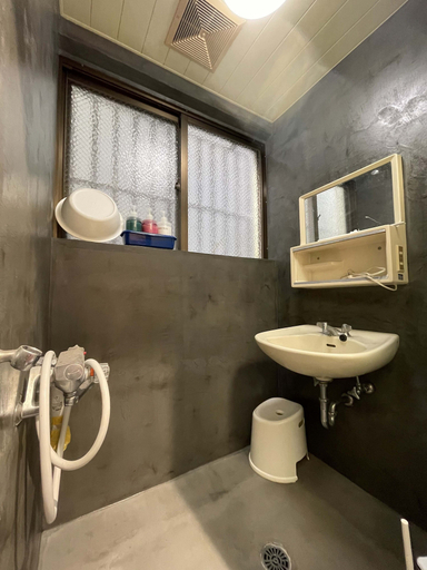 Bathroom 3, oeuvre aroma Kumoji HOUSE, Naha