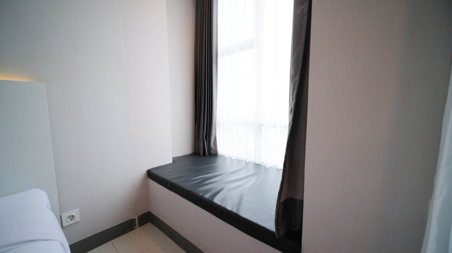Bedroom 3, Nice and Comfy Studio at Supermall Mansion Apartment By Travelio, Surabaya