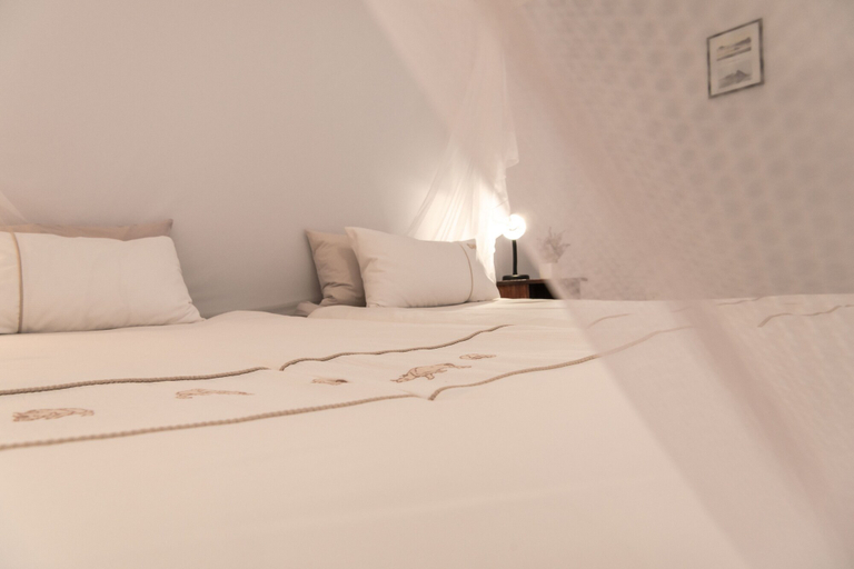 Bedroom 2, Maltahohe Hotel, Gibeon