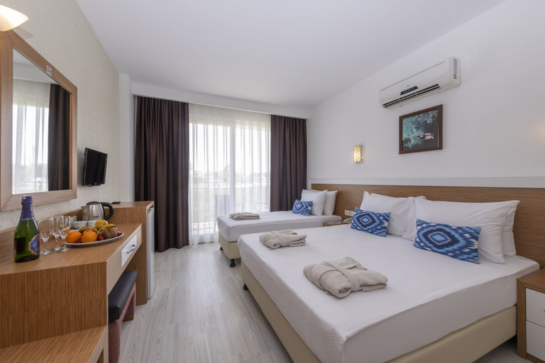 Bedroom 2, A Hotel Side, Manavgat
