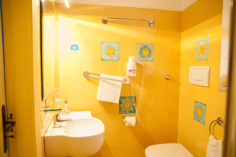 Bathroom 4, Hotel Palladio, Messina