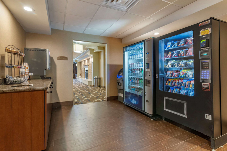 Food & Drinks 5, Comfort Inn Glenmont - Albany South, Albany