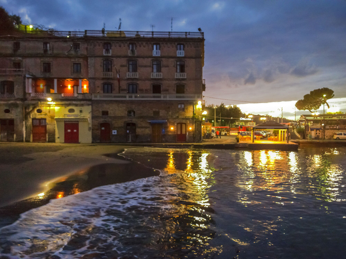 Exterior & Views, Yacht Club Capo Cervo Suites B&B, Napoli